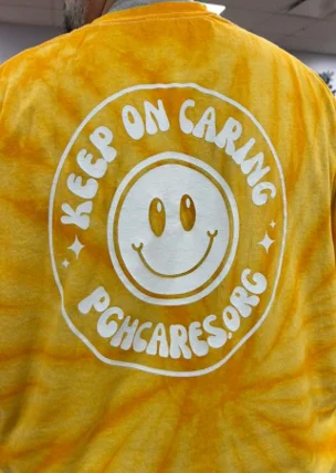 Pittsburgh Cares packing and signing cards event